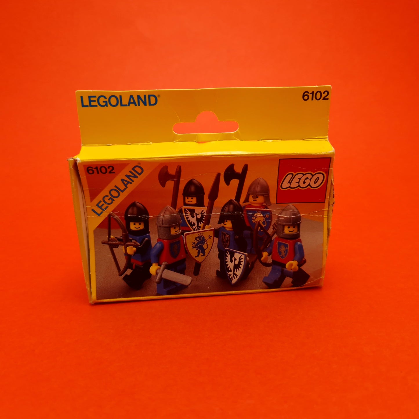 LEGO ☆ 6102 CLASSIC CASTLE KNIGHTS BOXED Mini Figure ☆ 80s Legoland