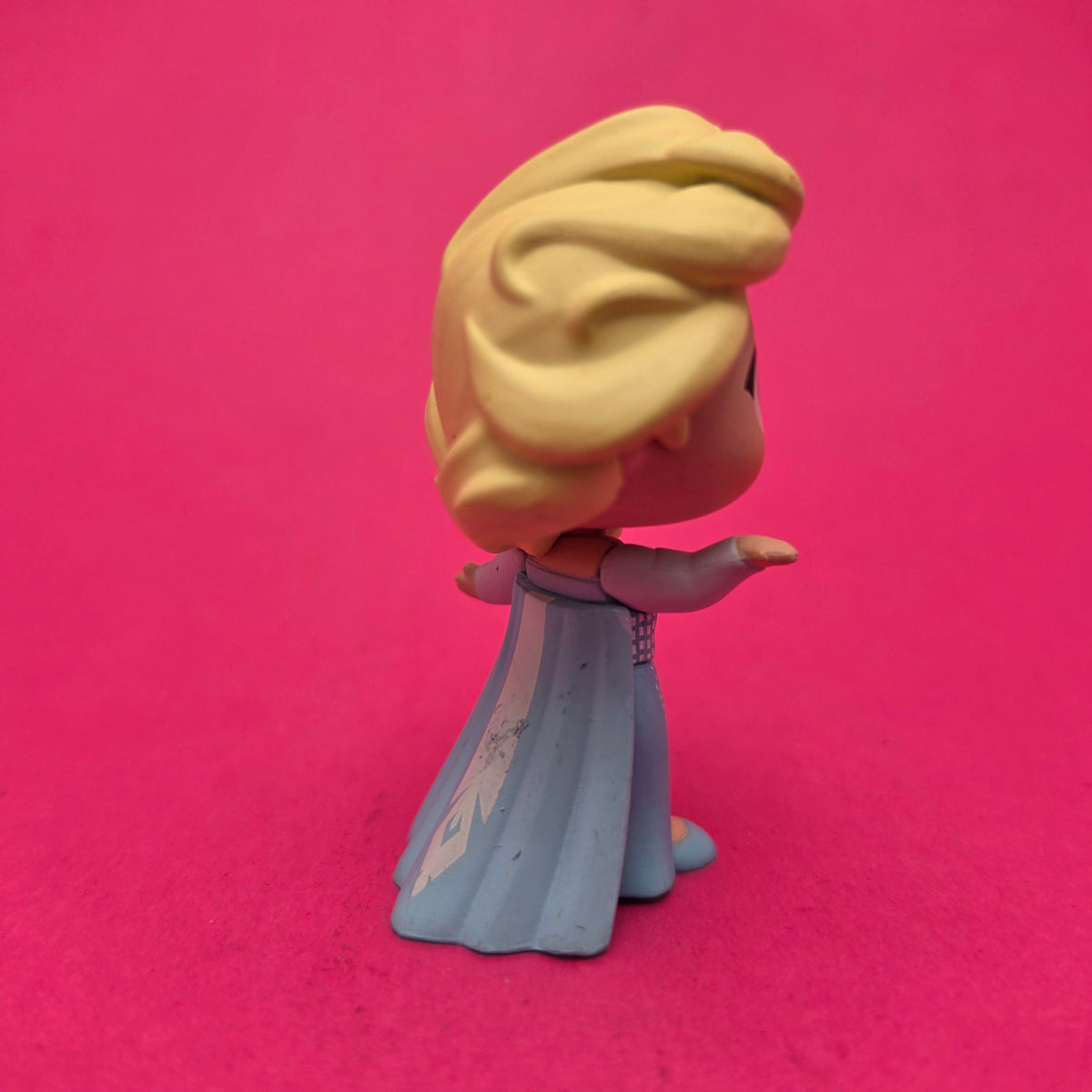 DISNEY ☆ ELSA Ultimate Princess Mystery Minis Figure ☆ 1/72 Frozen Funko Loose