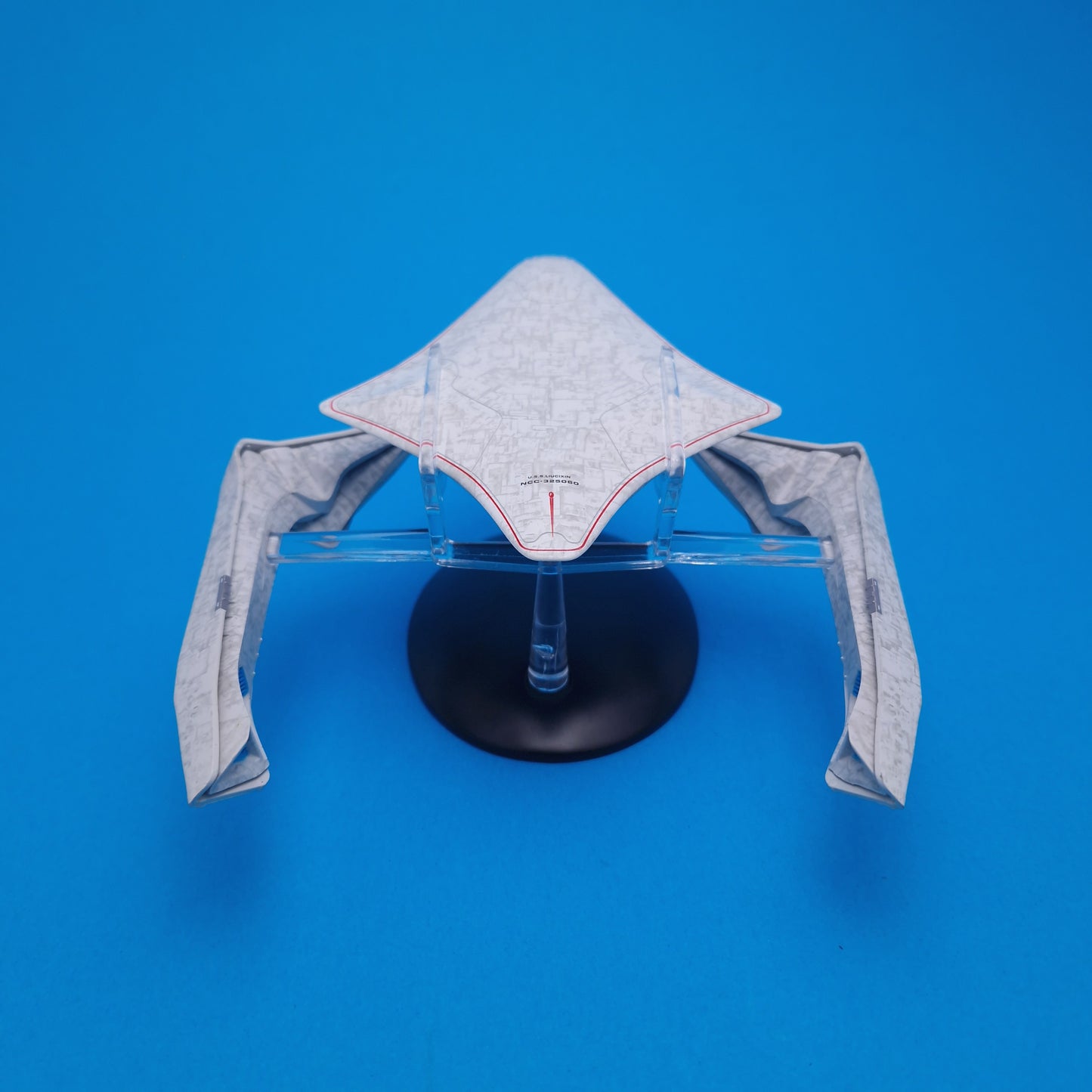 STAR TREK ☆ U.S.S LIU CIXIN #15 NCC-325060 Discovery Starships Collection ☆ Eaglemoss