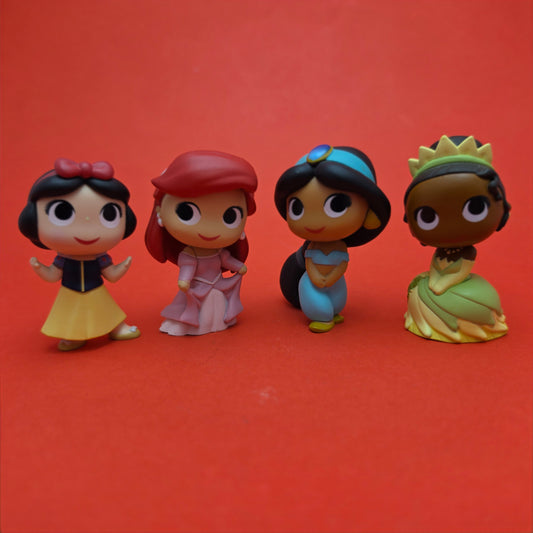 DISNEY ☆ ARIEL TIANA JASMINE SNOW WHITE Ultimate Princess Mystery Minis Figure ☆ 1/6 Funko Loose (Copy)