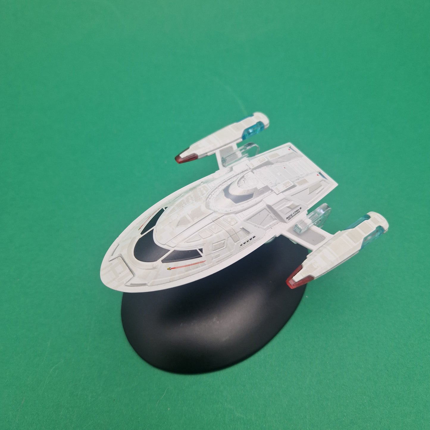STAR TREK ☆ SOVEREIGN CLASS CAPTAINS YACHT #75 Starships Collection ☆ Eaglemoss