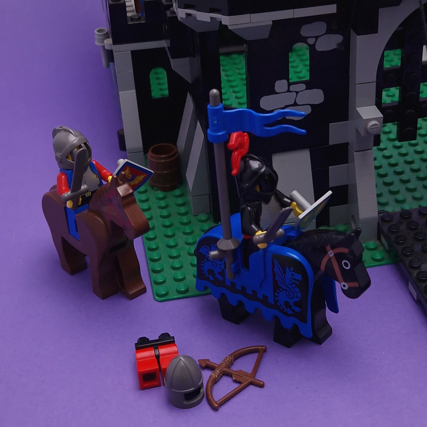 LEGO ☆ 6085 BLACK MONARCHS CASTLE KNIGHTS Mini Figure ☆ 80s