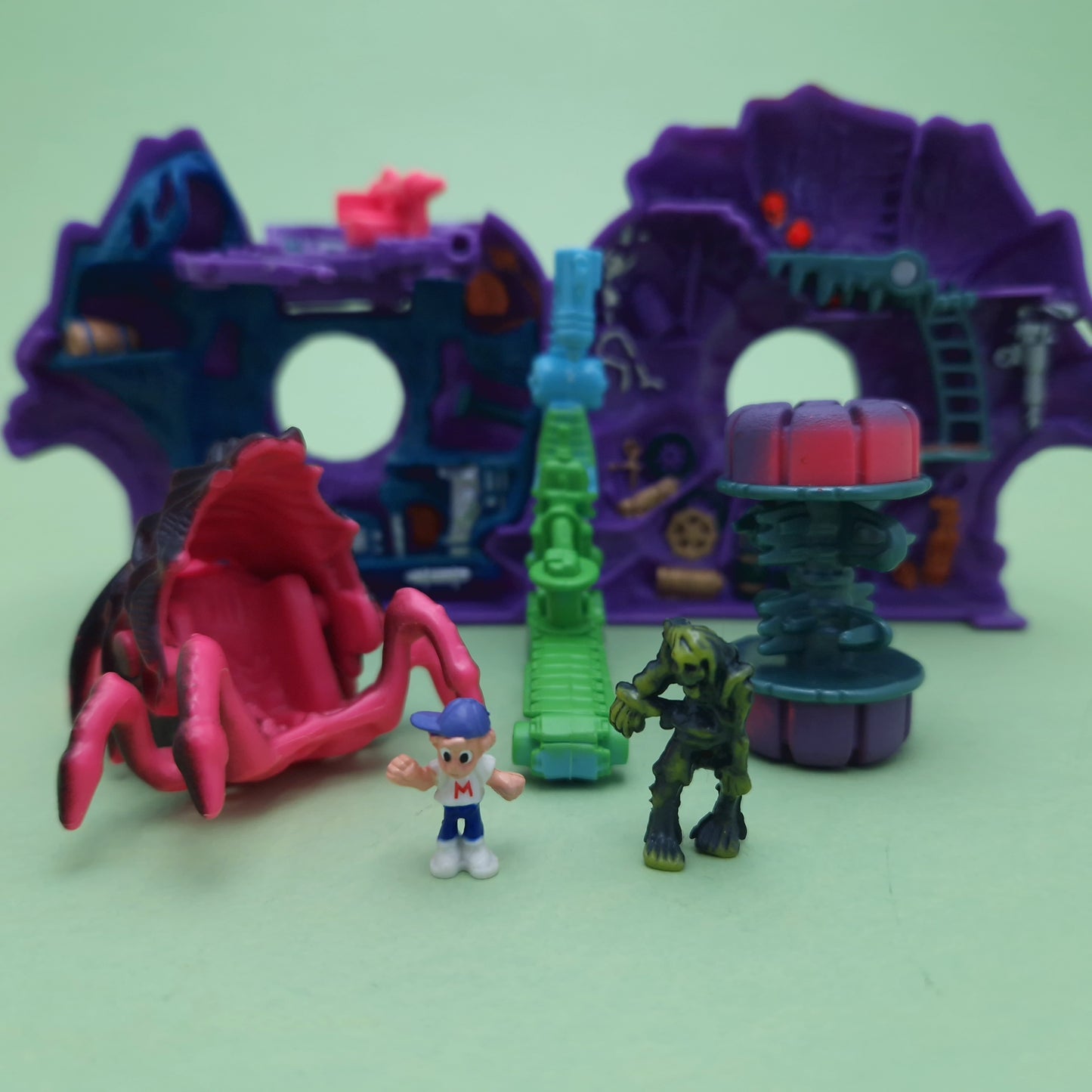 MIGHTY MAX ☆ SINKS NAUTILUS Doom Zones Max Vintage Figure ☆ Playset Complete