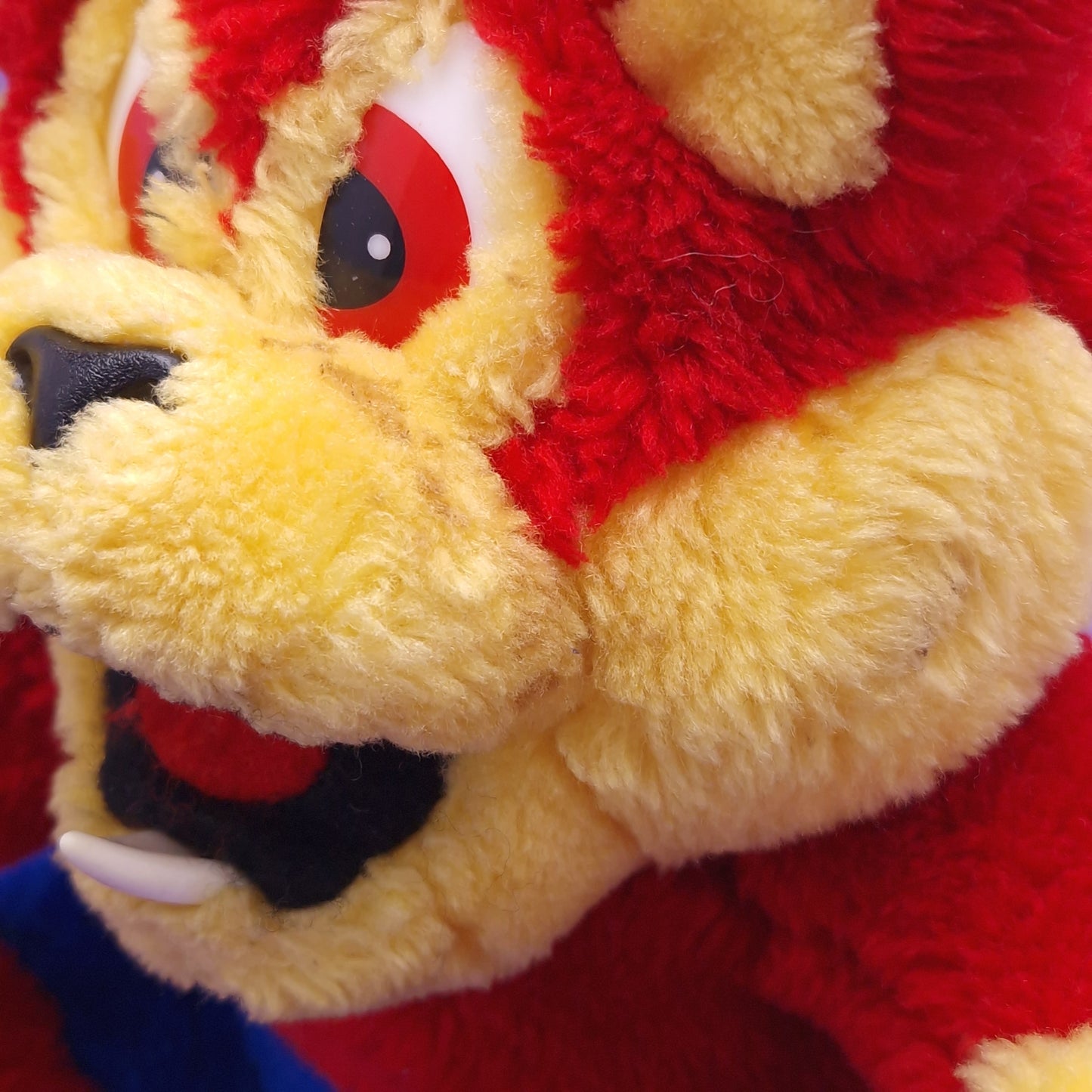 WERE BEARS ☆ FANG Red Blue Plush ☆ Vintage Teddy Bear HORNBY 80s Werebears