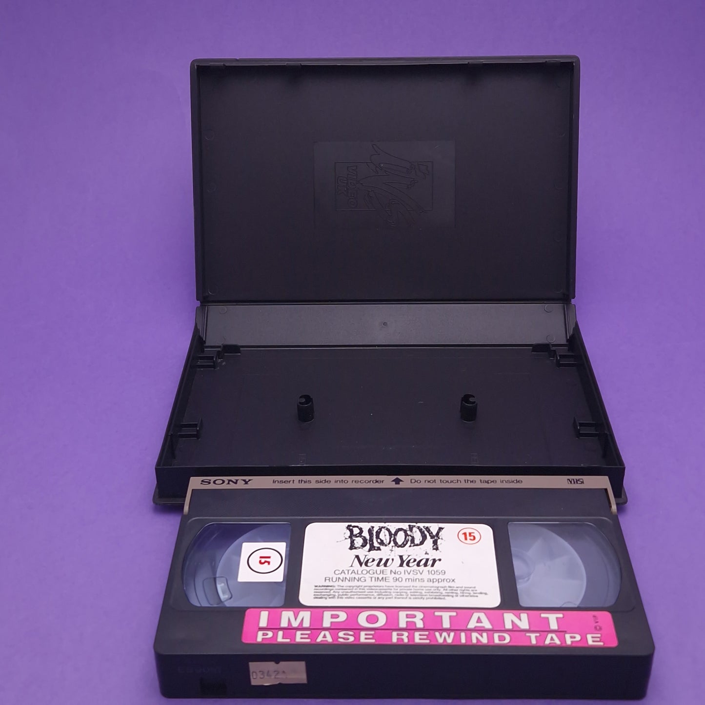 VHS Video ☆ BLOODY NEW YEAR 3D Case Tape Cassette 1986 80s Vintage Horror