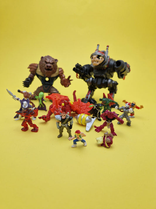 MIGHTY MAX ☆ HEROES AND VILLAINS BUNDLE CYBOT CONQUEROR Vintage Figure☆ Loose