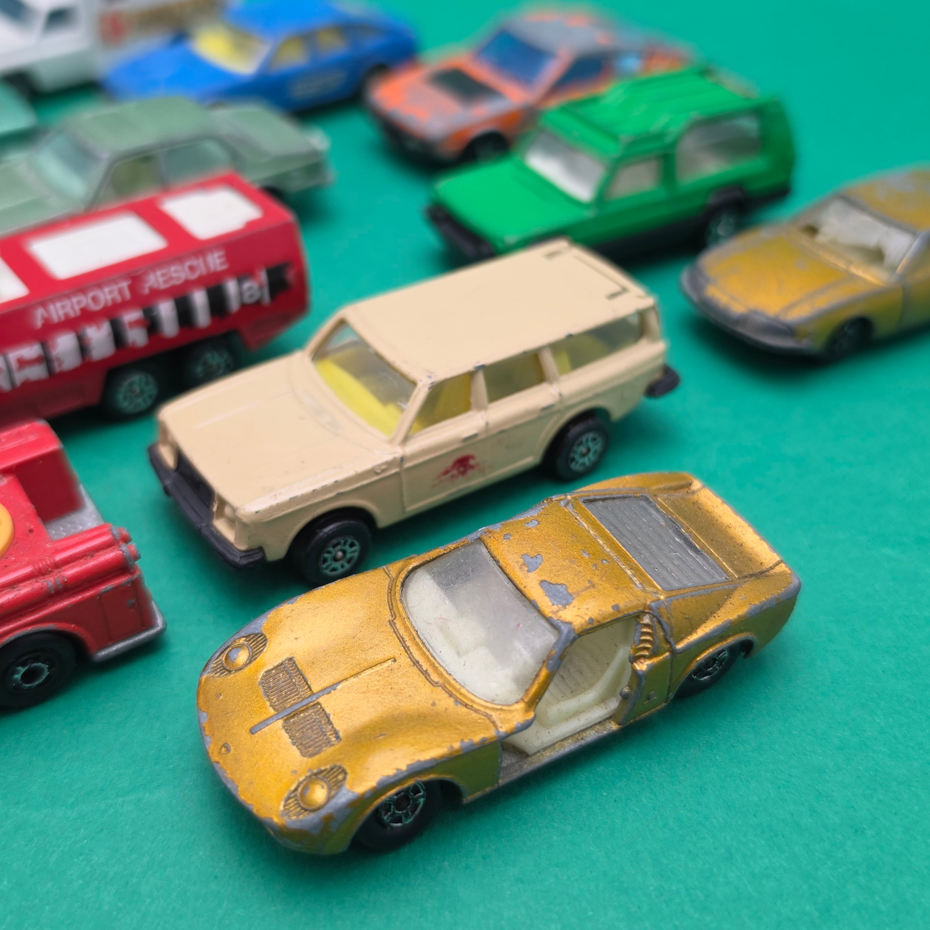 MATCHBOX CORGI ☆ x14 Bundle of Cars from the 70s 80s Vehicle