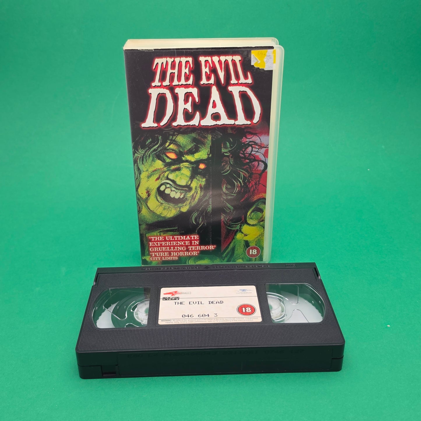 VHS Video ☆ THE EVIL DEAD ☆ 18 Cert Vintage Tape 1997 Army of Darkness