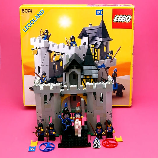 LEGO ☆ 6074 BLACK FALCONS FORTRESS CASTLE KNIGHTS BOXED Mini Figure ☆ Instructions 80s