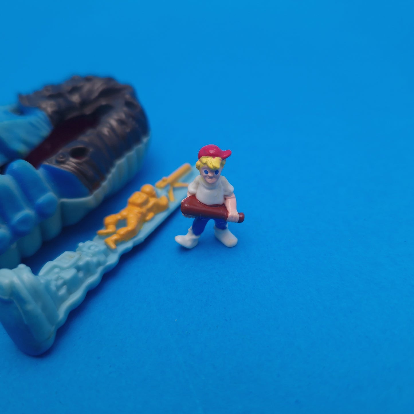 MIGHTY MAX ☆ ZOMBIE COMMANDO Monster Heads Vintage Figure Playset ☆ Complete