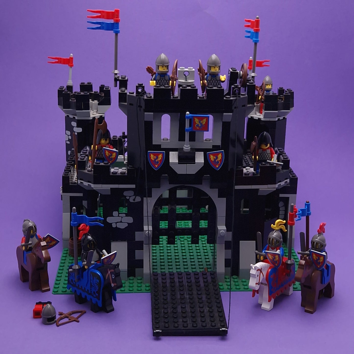 LEGO ☆ 6085 BLACK MONARCHS CASTLE KNIGHTS Mini Figure ☆ 80s