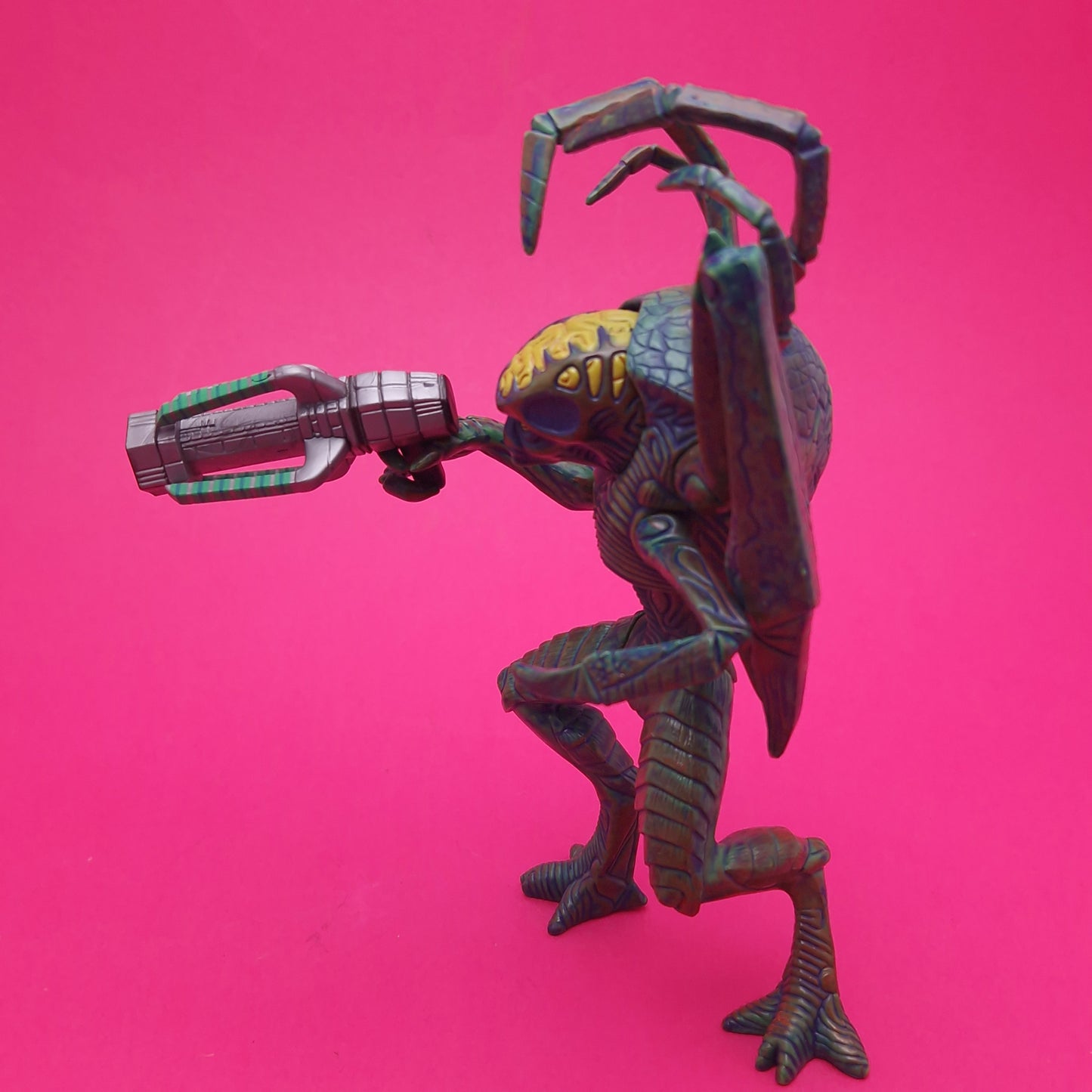 TUROK ☆ JOSHUA FIRESEED Dinosaur Hunter & PRIMAGEN Vintage Action Figure ☆ Playmates Loose 1998