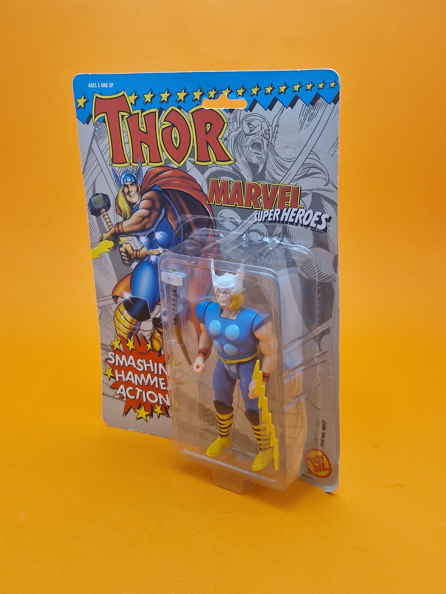 MARVEL SUPER HEROES ☆ THOR Vintage Action Figure ☆ Original Carded Toybiz 90s