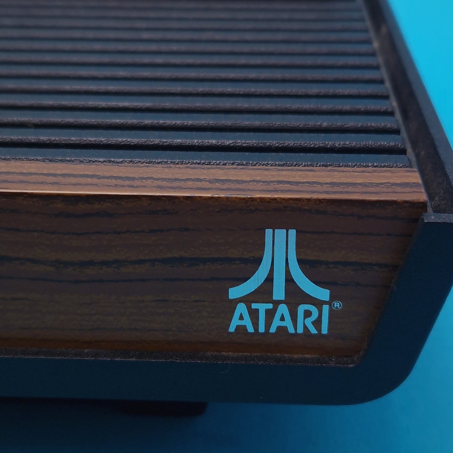 ATARI 2600 ☆ 4 SWITCH WOODGRAIN CONSOLE & CONTROLLERS ☆ Retro Games Bundle