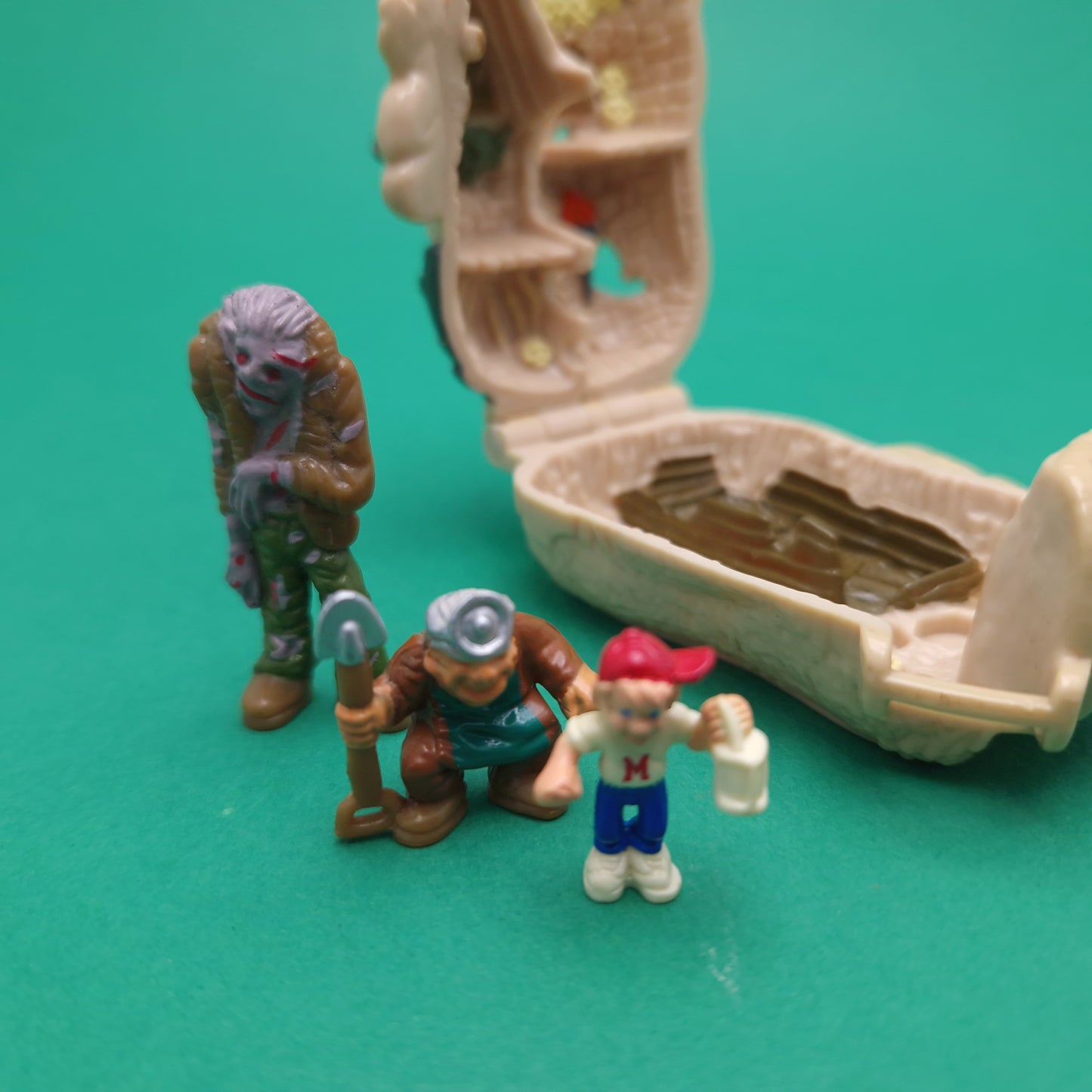 MIGHTY MAX ☆ CORPUS Horror Heads Vintage Action Figure Playset ☆ Complete