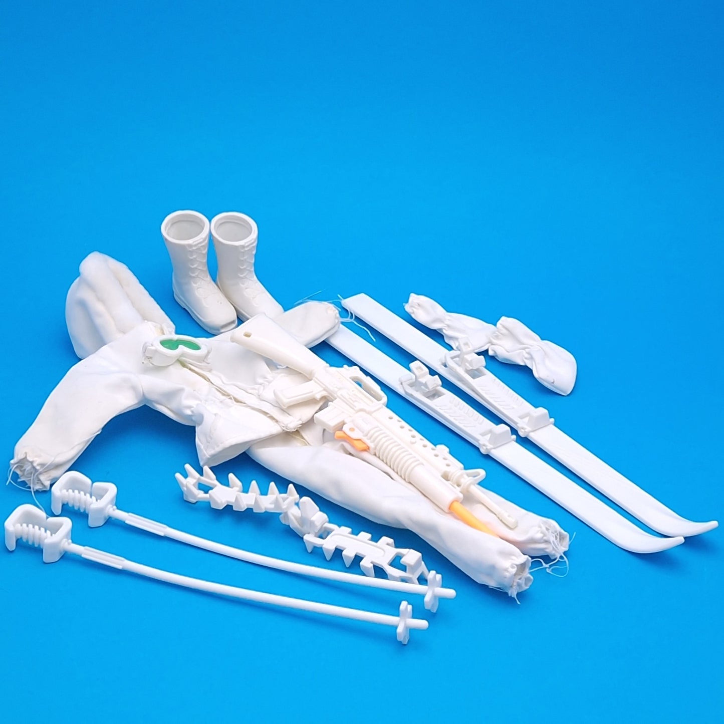 ACTION MAN ☆ ARCTIC ASSUALT GEAR PACK Accessories Complete ☆ Vintage HASBRO 90's Loose