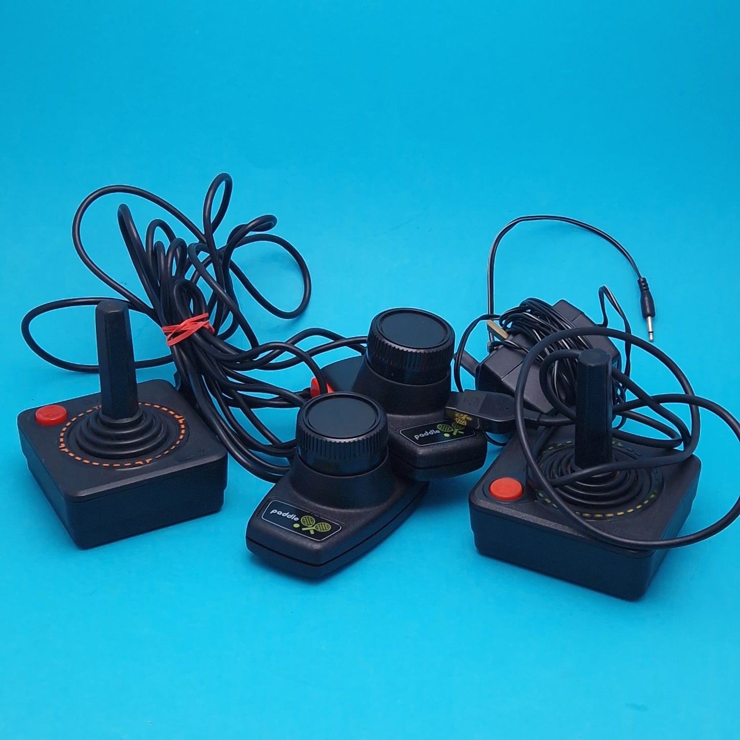 ATARI 2600 ☆ 4 SWITCH WOODGRAIN CONSOLE & CONTROLLERS ☆ Retro Games Bundle