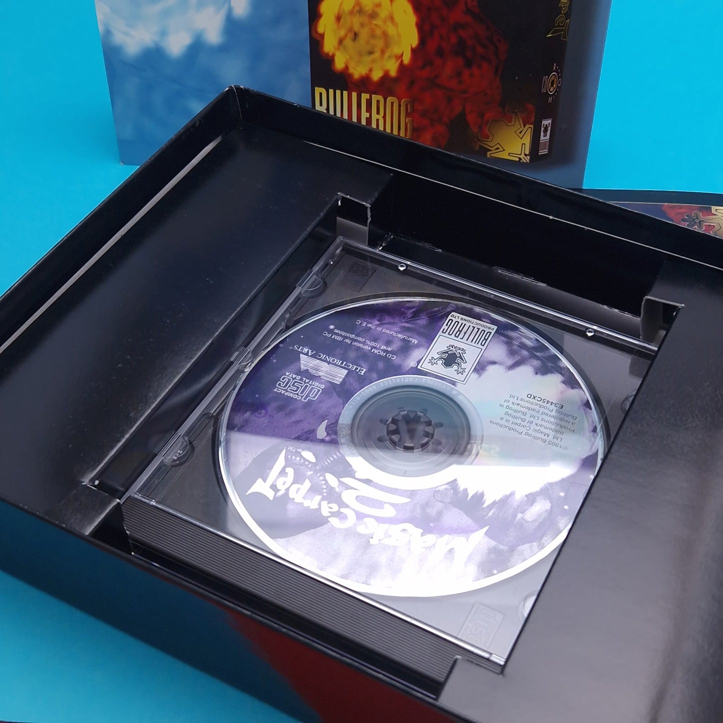 PC CD-ROM ☆ MAGIC CARPET 2 ☆ BULLFROG Big Box Vintage Retro Game Original Classics