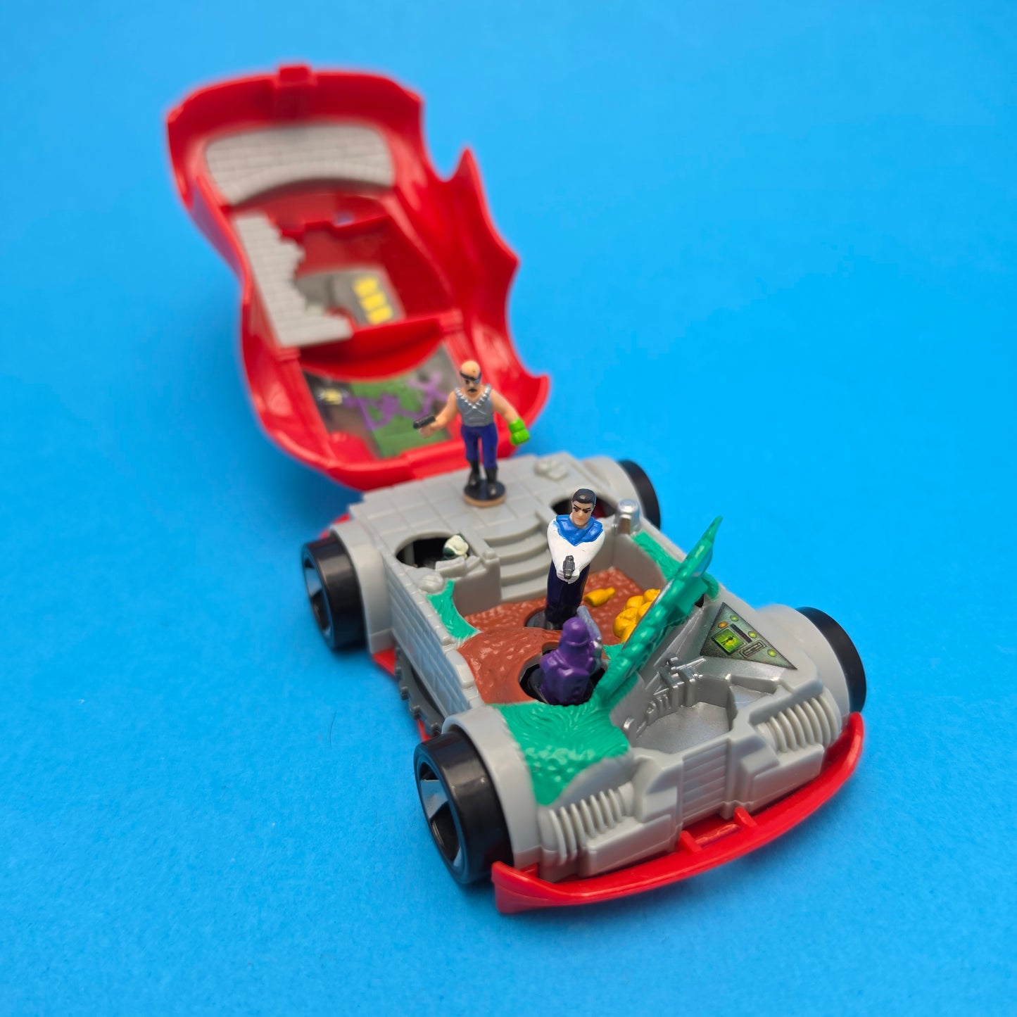 ACTION MAN ☆ MICRO POWER Transforming Red Car Playset ☆ Vintage Bluebird 90s
