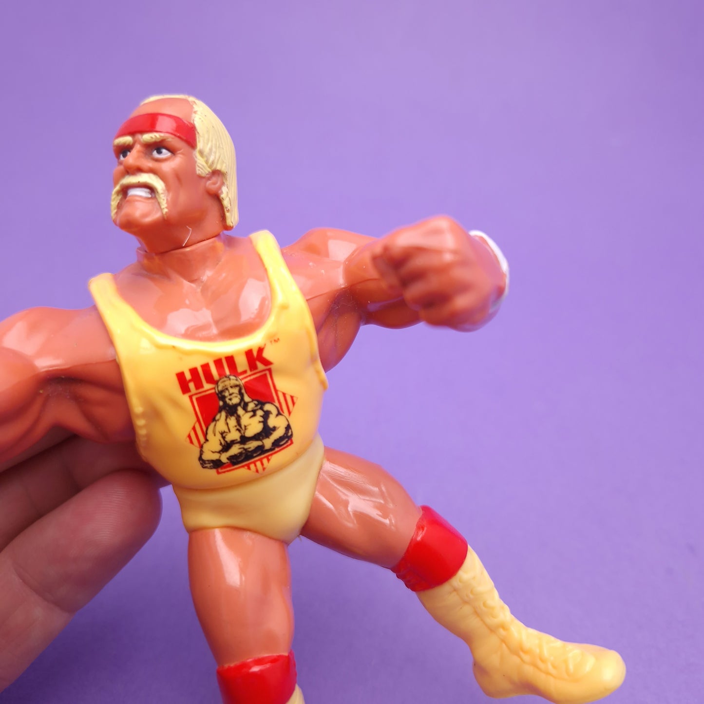 WWF HASBRO ☆ HULK HOGAN Bear Hug Vintage Wrestling Figure ☆ Original 90s Series 2