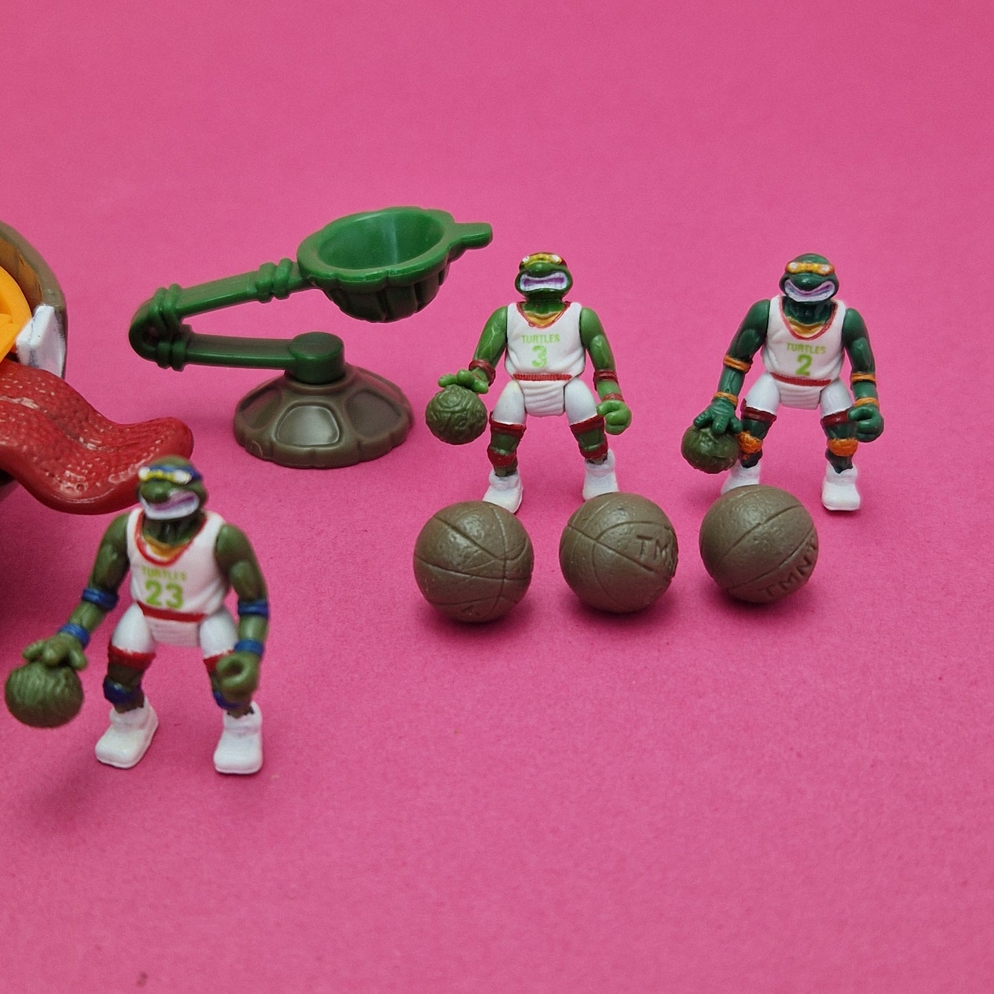 TEENAGE MUTANT NINJA TURTLES ☆ Donatello's Basketball Playset Figure Vintage ☆ Loose Turtle Top