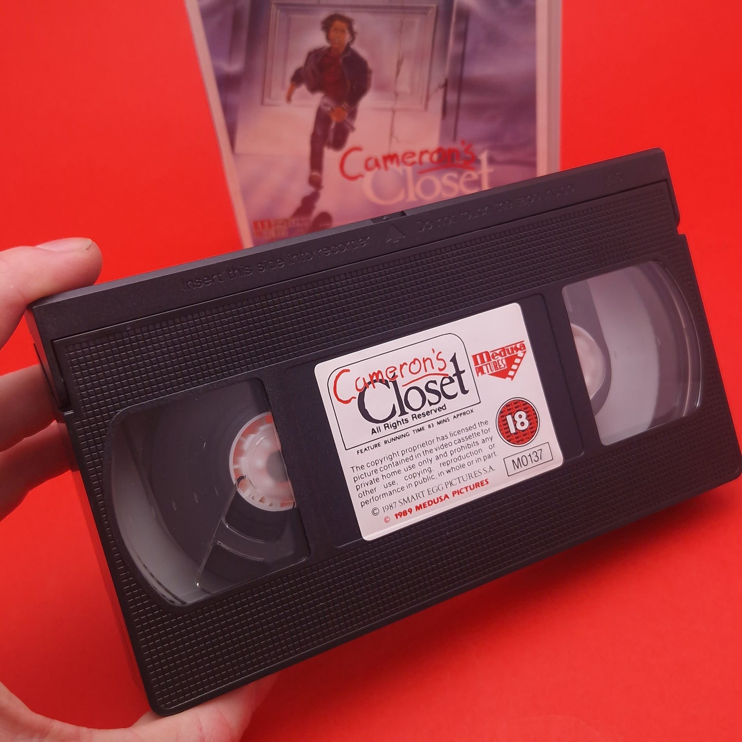VHS Video ☆ CAMERONS CLOSET ☆ Big Box Ex Rental Case Tape Cassette Vintage 18 cert