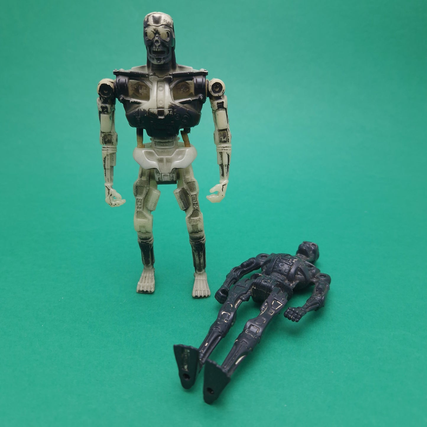 TERMINATOR 2 ☆ ENDOGLOW T-800 Action Figure ☆ Vintage 90s Kenner Loose
