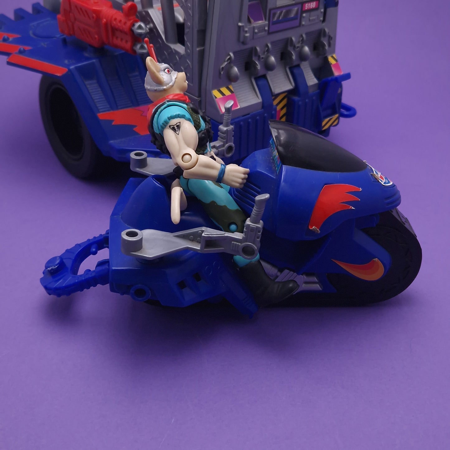 BIKER MICE FROM MARS ☆ JAIL CRUSIER Vintage Figure ☆ 90s Vehicle Loose