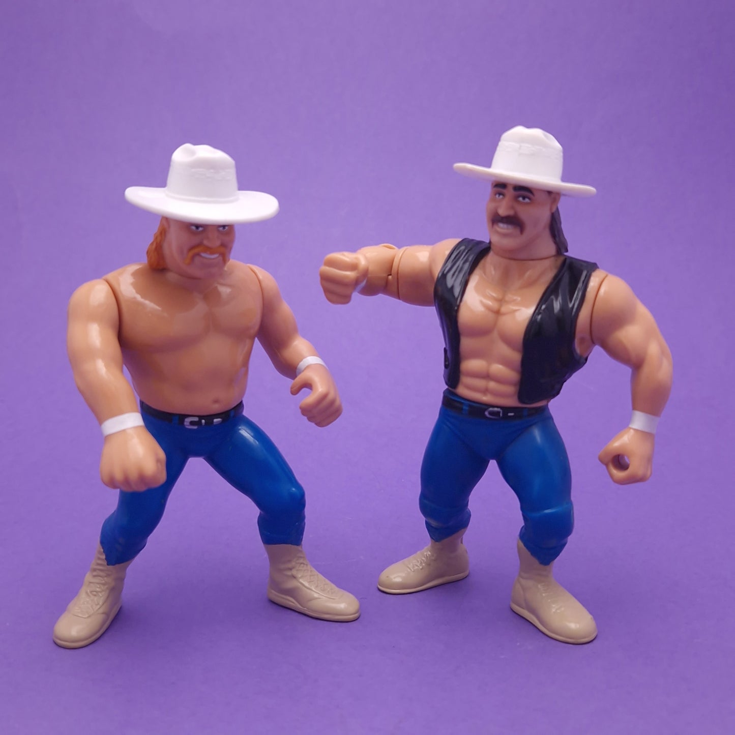 WWF HASBRO ☆ SMOKING GUNNS BILLY & BART GUNN Vintage Wrestling Figure ☆ Green Card Original 90s Series 11