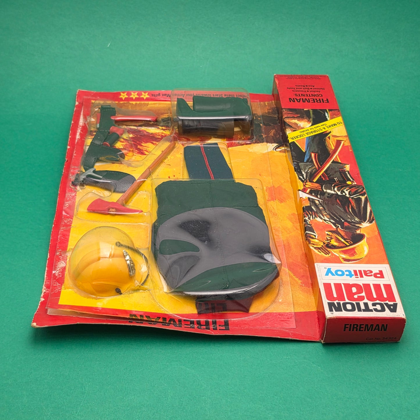 ACTION MAN ☆ FIREMAN Outfit for Figure ☆ Carded Original Vintage Palitoy