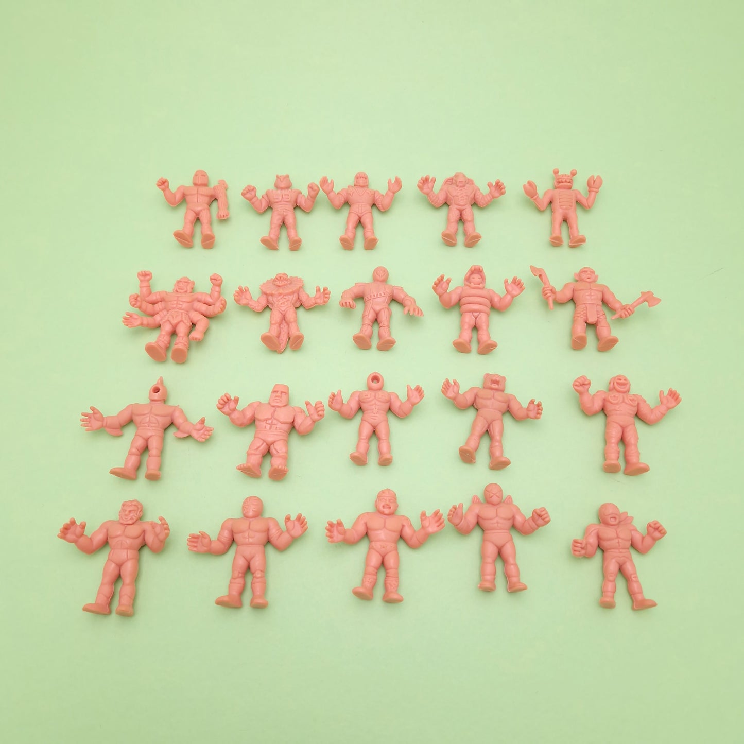 M.U.S.C.L.E MEN ☆ Bundle of 20 Flesh Figure ☆ Vintage Mini Figures 1980s
