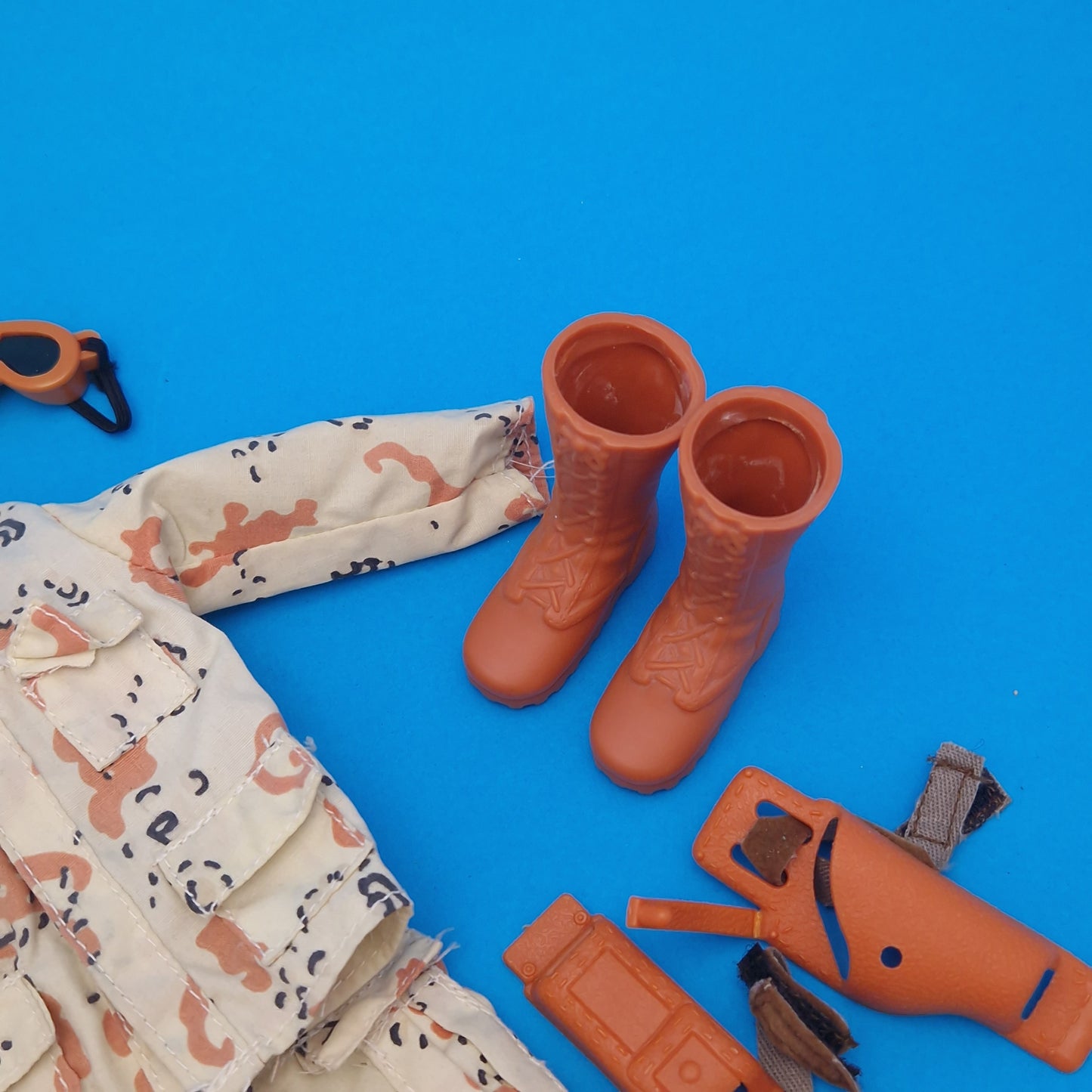 ACTION MAN ☆ DESERT PACK Accessories ☆ Vintage HASBRO 90's Loose