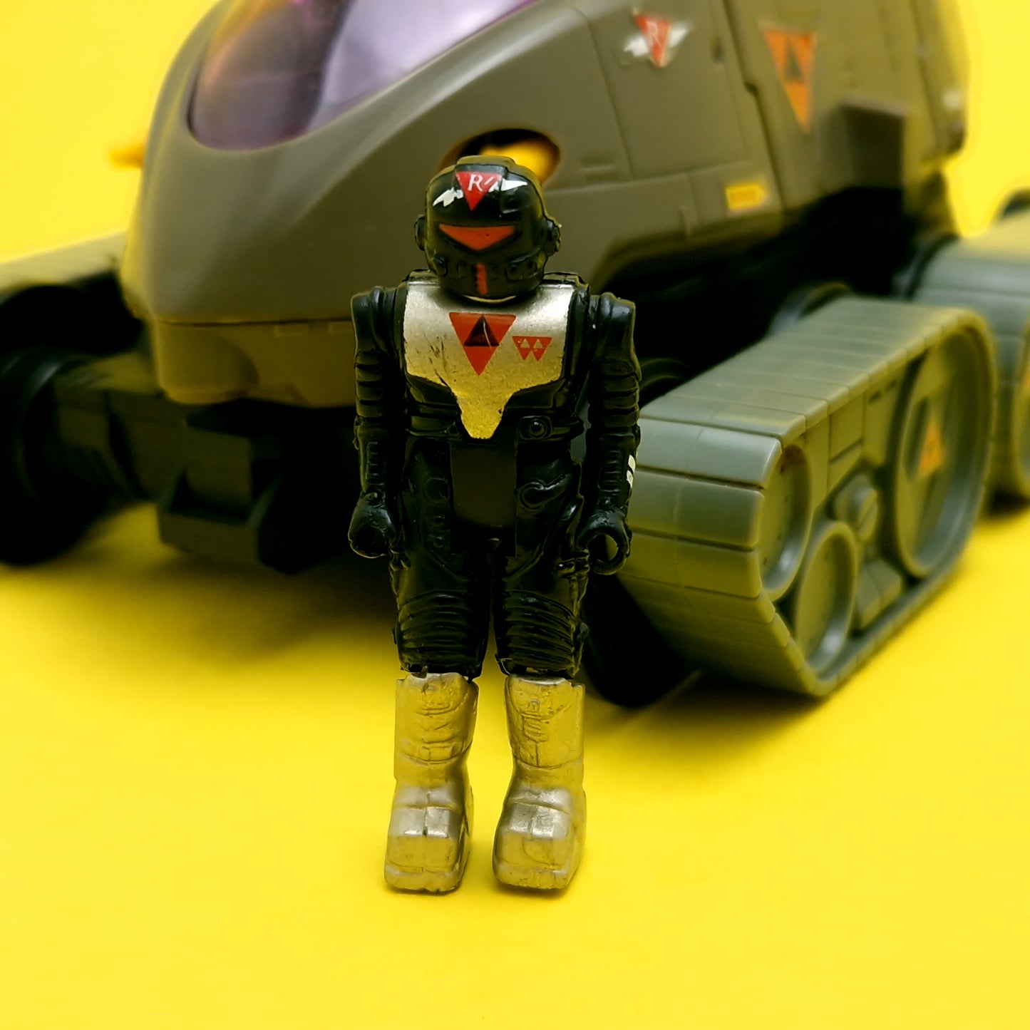 STARCOM ☆ SHADOW RAIDER With Captain Battlecron Figure Vehicle ☆ 80's Loose Vintage Coleco Mattel