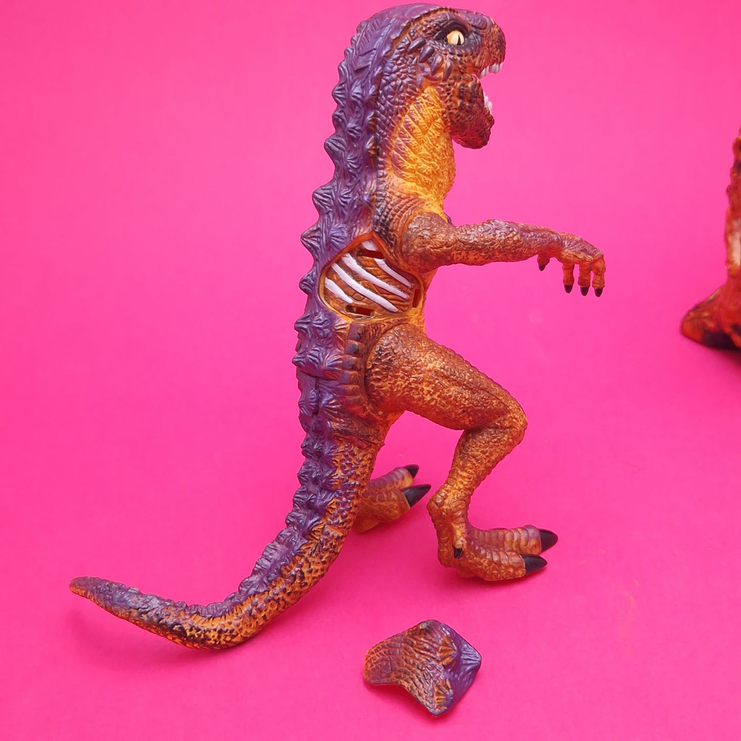 GODZILLA ☆ RED BABY GODZILLA RAZOR FANG Battle Damage Action Figure ☆ Vintage Trendmasters Original Loose 90s