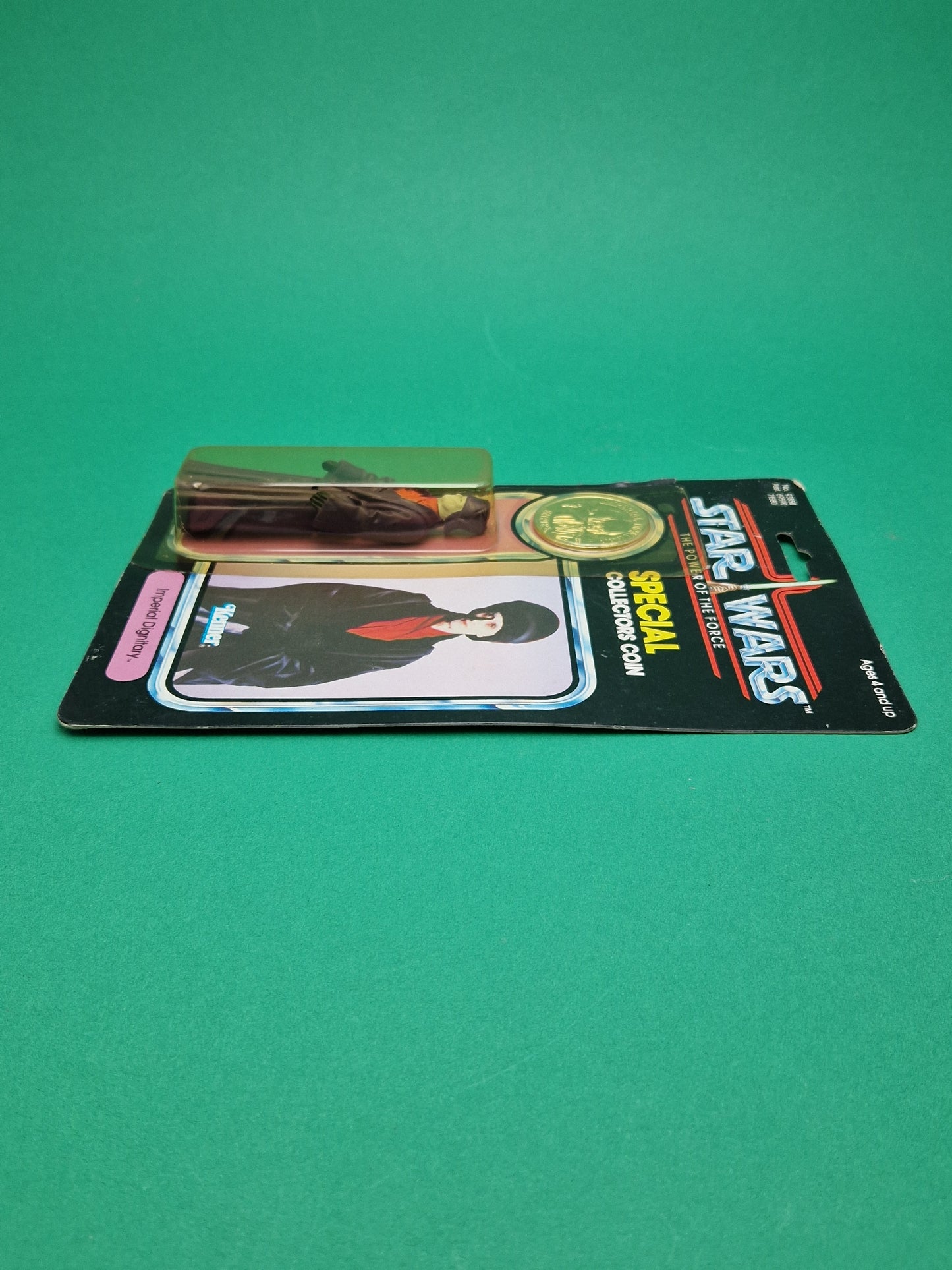 STAR WARS ☆ IMPERIAL DIGNITARY LAST 17 Figure ☆ COIN MOC Sealed Carded Kenner Power of the Force