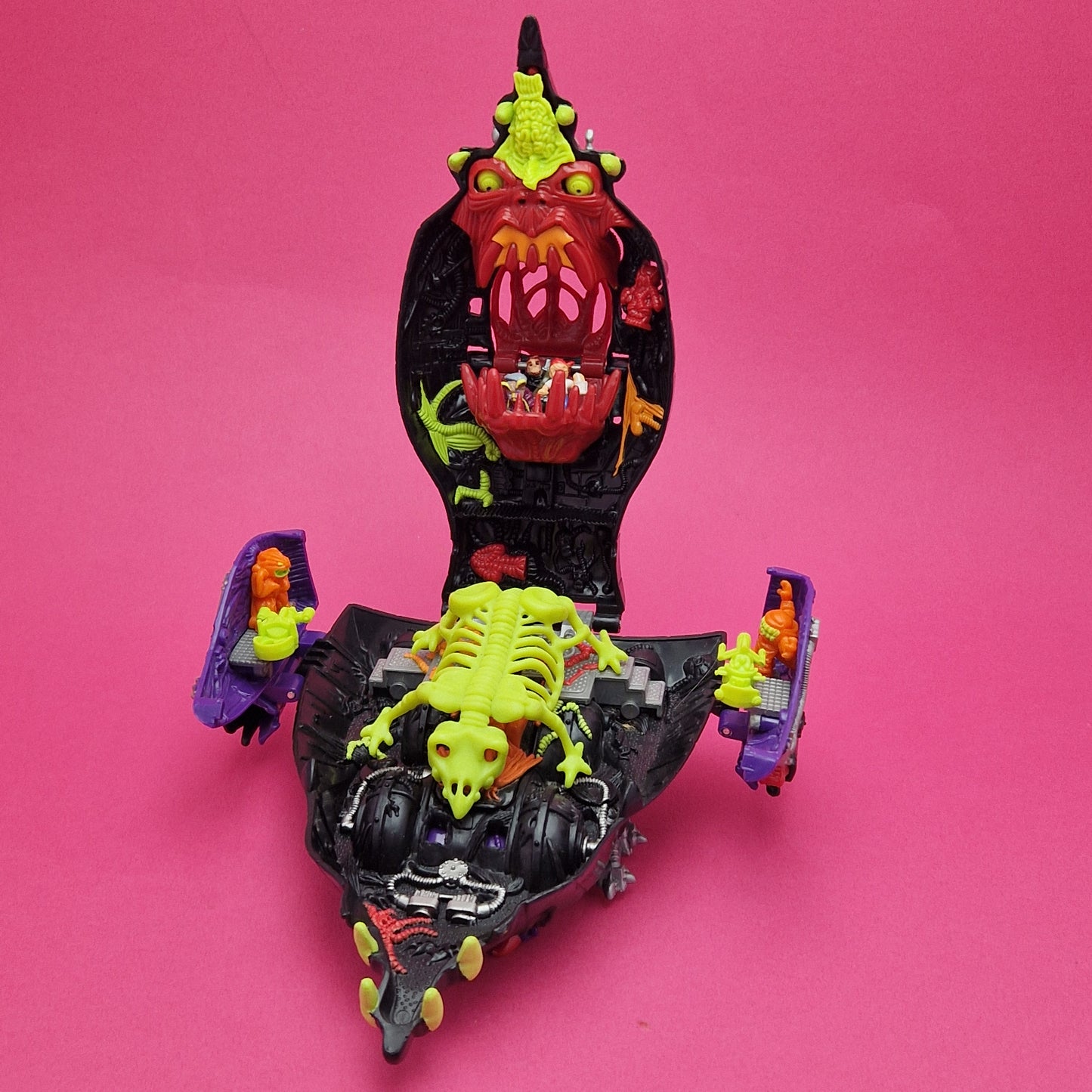MIGHTY MAX ☆ Defies the Dread Star TERROR TALONS Vintage Playset ☆ Loose