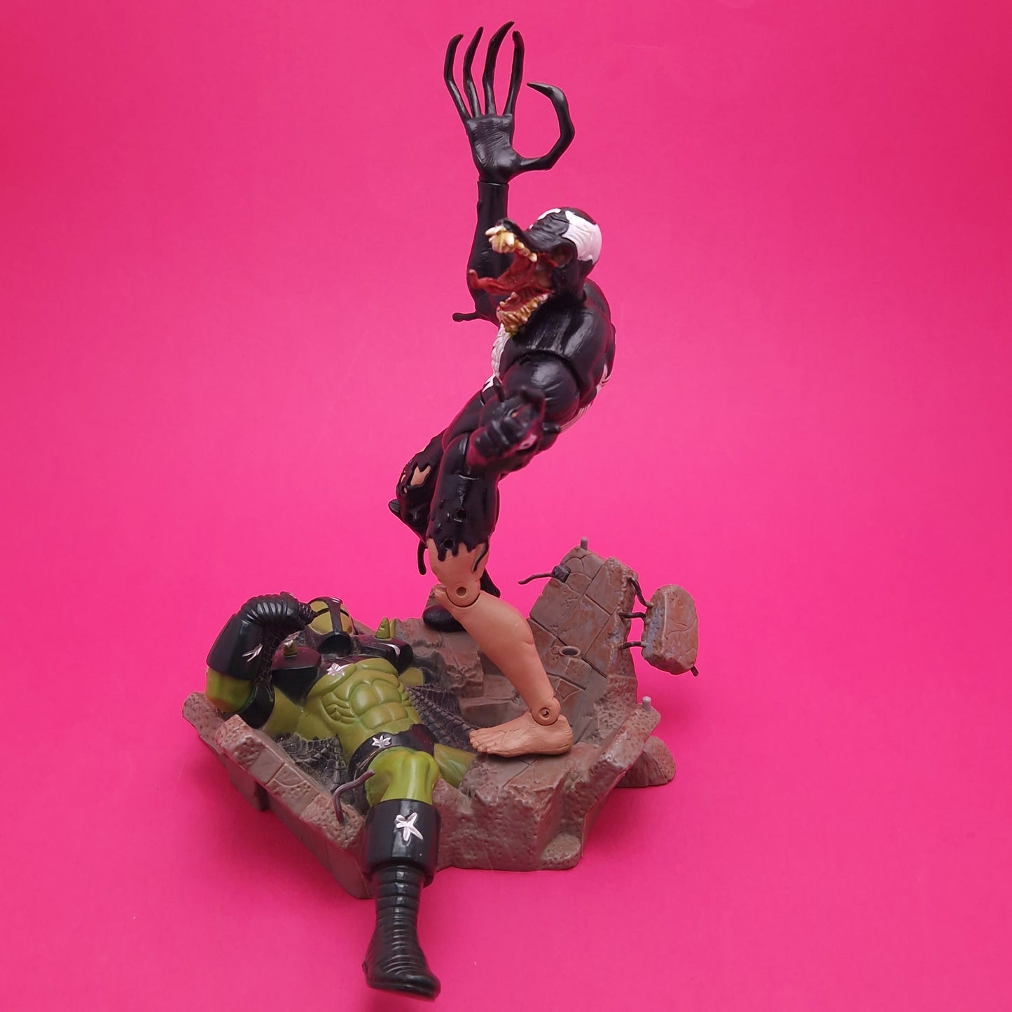 SPIDER-MAN CLASSICS ☆ Marvel legends VENOM TRANSFORMING Figure ☆ Vintage Original Toybiz 2001