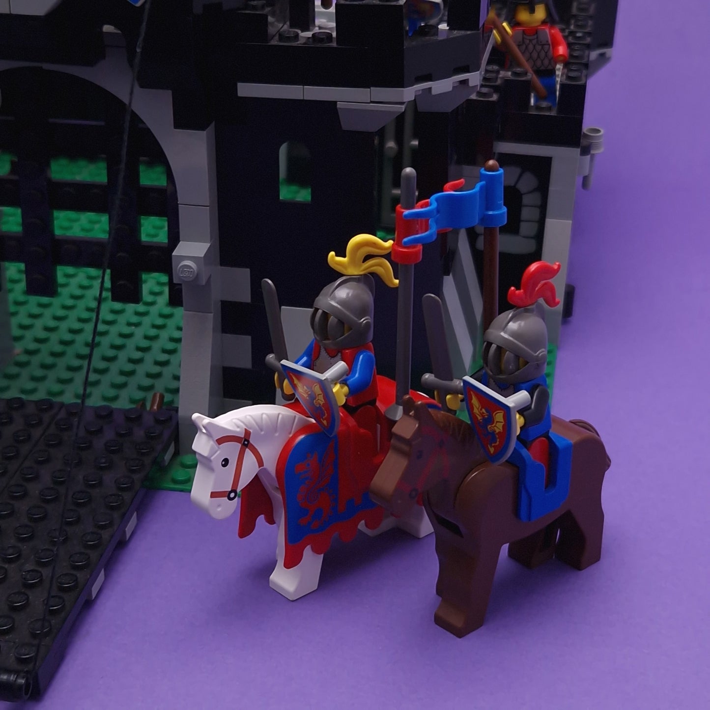 LEGO ☆ 6085 BLACK MONARCHS CASTLE KNIGHTS Mini Figure ☆ 80s