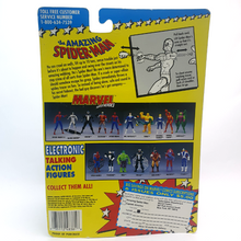 Load image into Gallery viewer, MARVEL SUPERHEROES ☆ SPIDER-MAN ENEMY TRACKING TRACER Vintage Figure ☆ Original Carded Toybiz 90s
